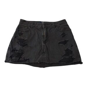 Hollister High-Rise Black Denim Distressed Skirt Juniors Size 28 (Size 7 US)